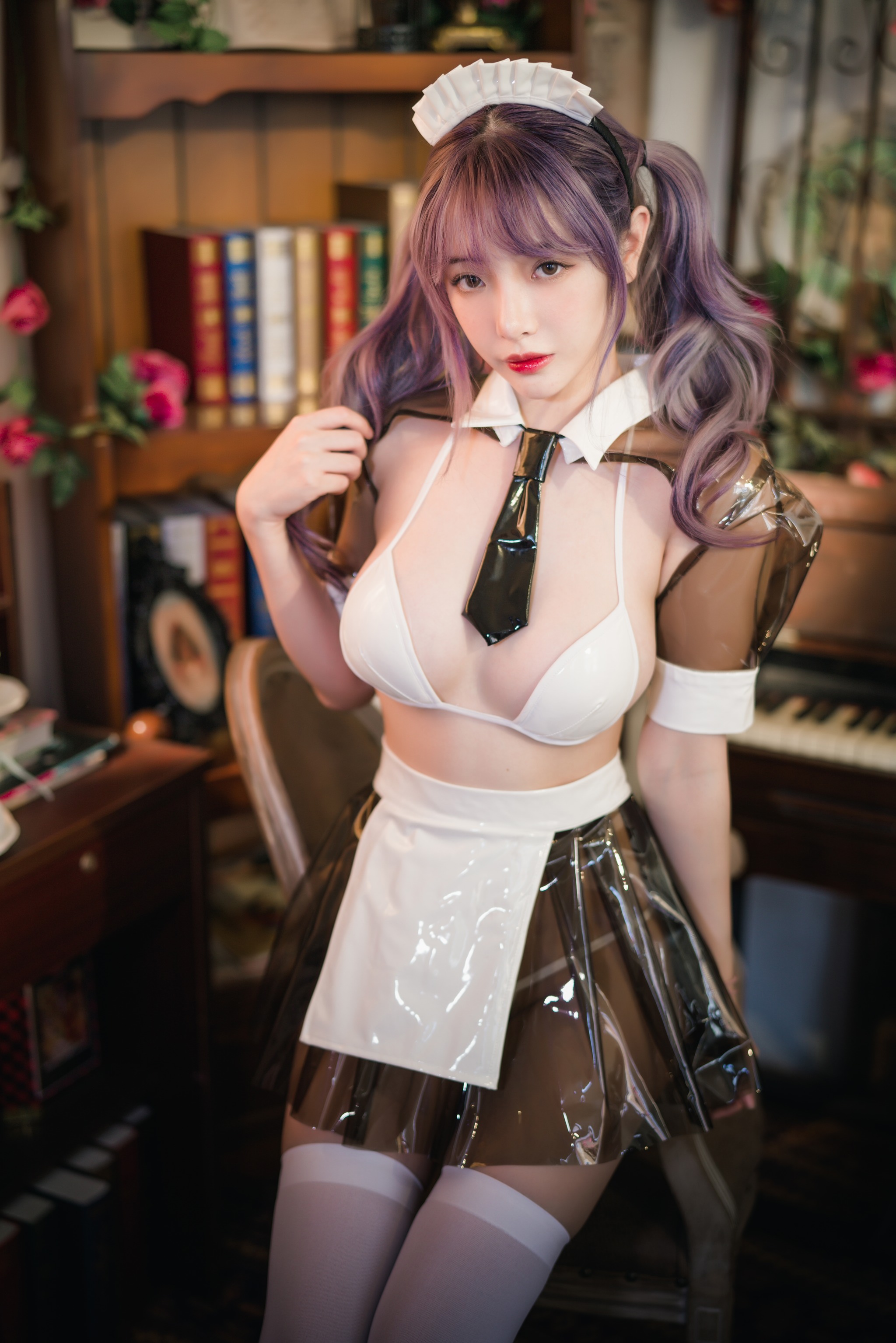 雯妹不讲道理 - NO.073透明皮衣女仆[40P-1V-839M】-XikXak